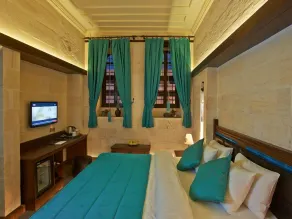 Sirehan Hotel - Room