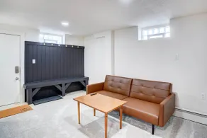 Hopkins Vacation Rental ~ 12 Mi to Minneapolis - Lobby