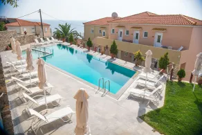 Maria Plomari Apartments - Pool