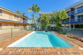 Red Star Palm Beach - Pool
