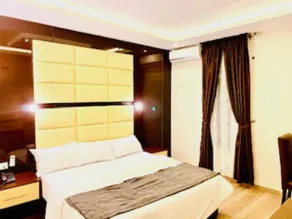 MayFair Hotel Maitama Abuja - Room