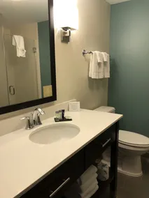 Sleep Inn & Suites Cumberland - Salle de bain