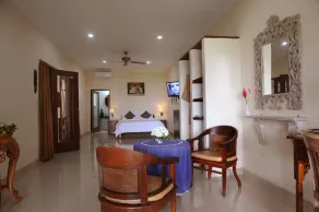 Sea Breeze Candidasa - Chambre