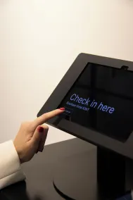 Boutique Hotel Kint - digital check-in, key by email or SMS - Rezeption