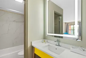 Days Inn by Wyndham Petersburg/South Fort Lee - Salle de bain