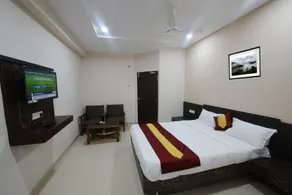 Dwaraka Inn - Chambre