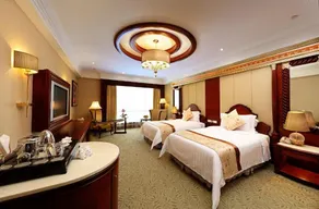 Regal Palace Hotel - Room