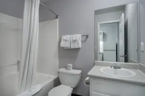 Suburban Studios Denver Central-Arvada - Badeværelse