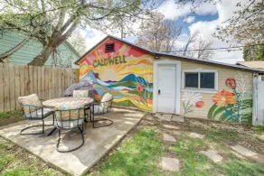 1 Mi to College of Idaho! Walkable Downtown Apt - Intérieur