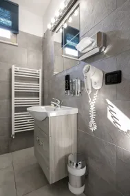 Noah Beach Hotel   - Badezimmer