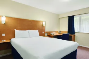 Days Inn Hotel Warwick South - Southbound M40 - Room