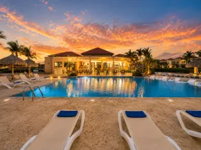 Gold Coast, Aruba - Pool