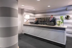 Hotel Vis à Vis - Réception