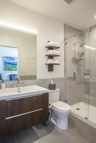 Elevation Lofts Hotel - Badrum