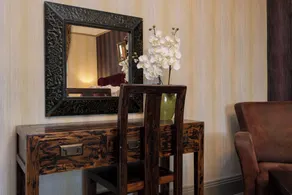 The Howbeck & The Retreat 5min to Lake, Restaurants & to the free Hydro Wellness Club - Rum