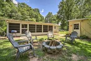 Cozy Franklin Cottage w/ Waterfront Views! - Interiør