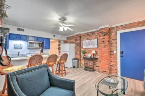 Ground Floor Unit: 10 Miles to Myrtle Beach - Intérieur