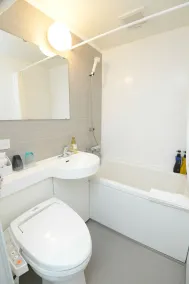 Via Inn Shinsaibashi - Bagno