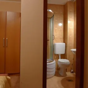 Ahar Hotel - Bathroom