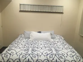 EJECUTIVO DE 2 DORMITORIOS Y VACACIONES DE LUJO HOGAR SUBURBANO. - Habitación