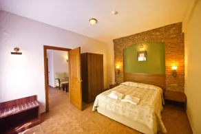 Natur-Med Hot Springs and Health Resort - Room