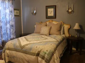 Butte Valley Bed and Breakfast - Room