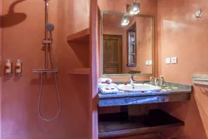 Riad Dar Yema - Bathroom