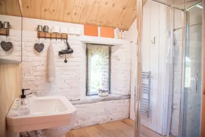 Abbey Shepherds Hut, Eye - Bathroom