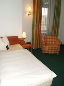 City Hotel Kaiserhof - Chambre