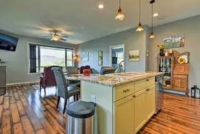 Blue Ridge Mountain Rental w/ Hot Tub & Gas Grill! - Interiör