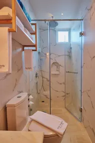Stone Hotels Dhiffushi - Badezimmer