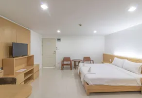 Townhouse Siam Privi Hotel - Quarto