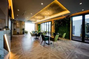 Hotel Bonsai - Restaurang