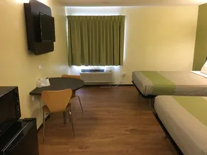 Motel 6-Troy, IL - Chambre