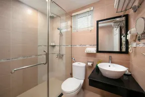 The Silk Boutique Hotel & Spa - Old Quarter City Center - Baño