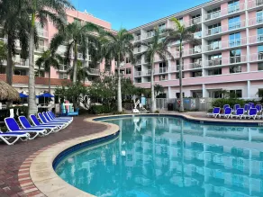 Palm Beach Shores Resort and Vacation Villas - Piscine