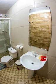 Pousada Leão Marinho - Bathroom