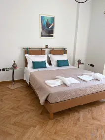 NJ Apartments: The Island Edition - Rom