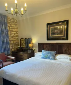Noel Arms - "A Bespoke Hotel" - Room