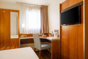 Hôtel Kyriad Lyon - Aéroport Saint Exupéry - Chambre