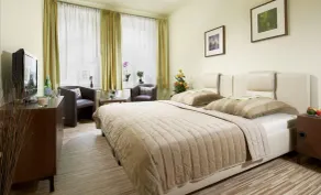 Auenwald Hotel und Apartmenthaus - Chambre