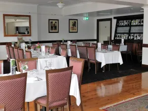 Royal Hotel-Motel - Restaurant