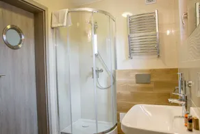 Marina Mielno z widokiem na jezioro - Baño