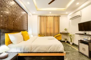 Lime Tree Hotel Huda City Centre - Gurugram, Sector 29 - Camera