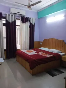 Himgiri Resort - Mandi - Rom