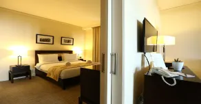 The Parisian Hotel - Room