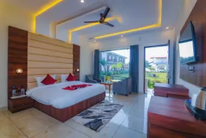 Corbett Wild Flower By J D Resort - Room