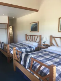 Arbutus Cove Guesthouse - Habitación