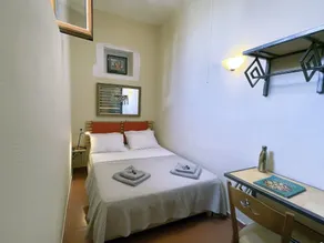 Small village, 2 houses together for 2 families - Chambre
