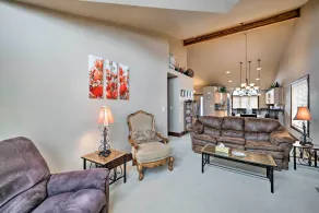 Cozy & Convenient Red Lodge Home < 8 Mi to Slopes! - Intérieur